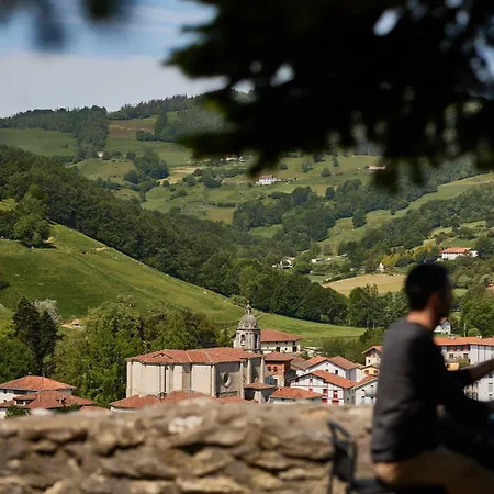 Iriarte Jauregia Hotel