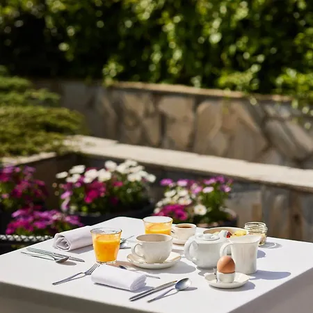 Hotel Iriarte Jauregia 4*