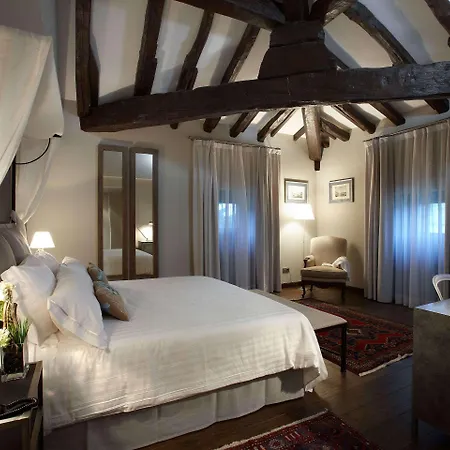 Hotel Iriarte Jauregia 4*