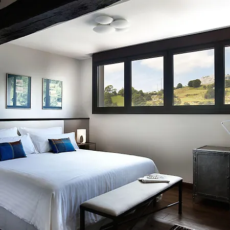 מלון Iriarte Jauregia 4*