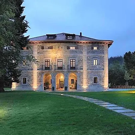 Otel Iriarte Jauregia 4*