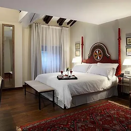Iriarte Jauregia Hotel